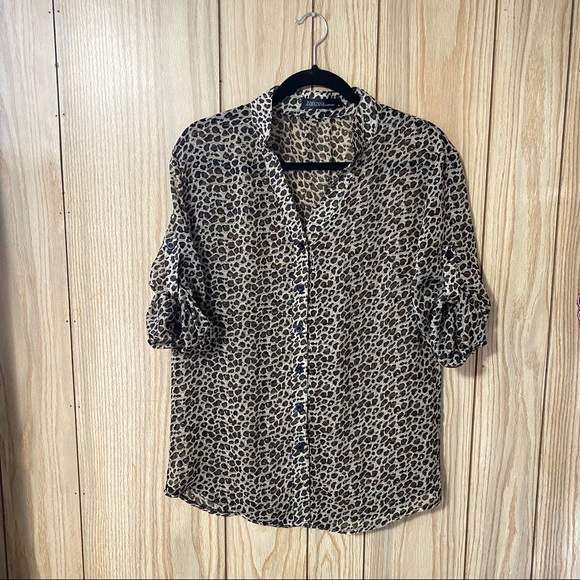Leopard Long sleeve Blouse V neck Button down M-L - Picture 4 of 7